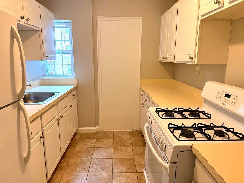 Photo - 41 Niles St Unidad N4-2C