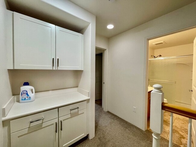 Photo - 2bed/2.5 bath PET FRIENDLY Townhome Available in Kapolei! Unidad 1002,