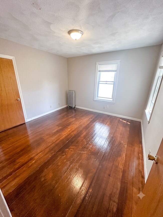 Photo - 219 Brown St