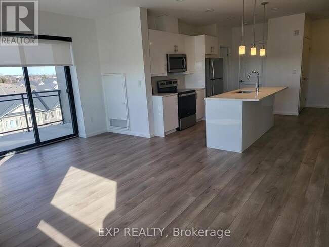 Photo - 144 Watson Rd N Unit 601