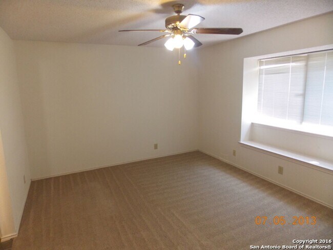 Photo - 3 Bedroom/2 Bath Applecreek Subdivision