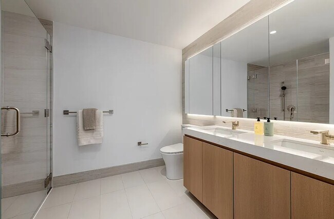 Photo - 633 3rd Ave Unidad PH5C
