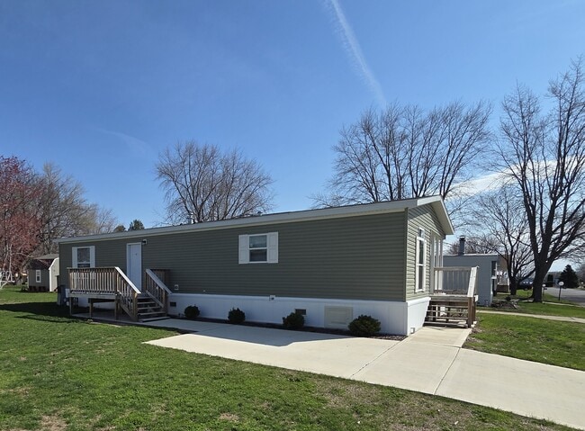 Photo - 55 Hickory Ln