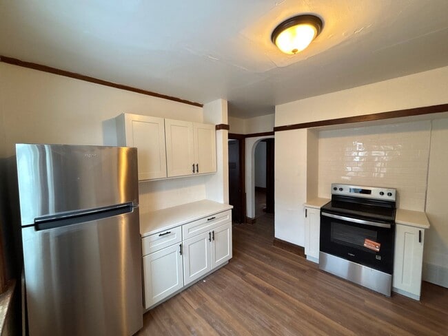 Photo - 4568 N 38th St Unit Lower