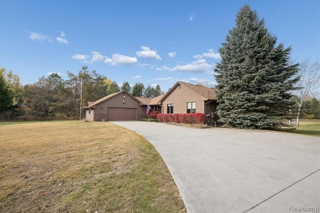 Photo - 7700 Trumble Rd