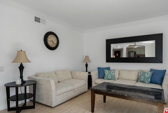 400 N Sunrise Way Unidad Sunrise Way #256