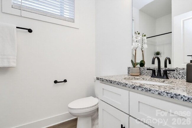 Photo - 1106 Ivan Dr