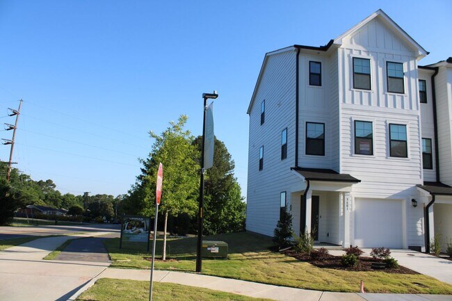 Photo - 3601 Elm Grv Ln