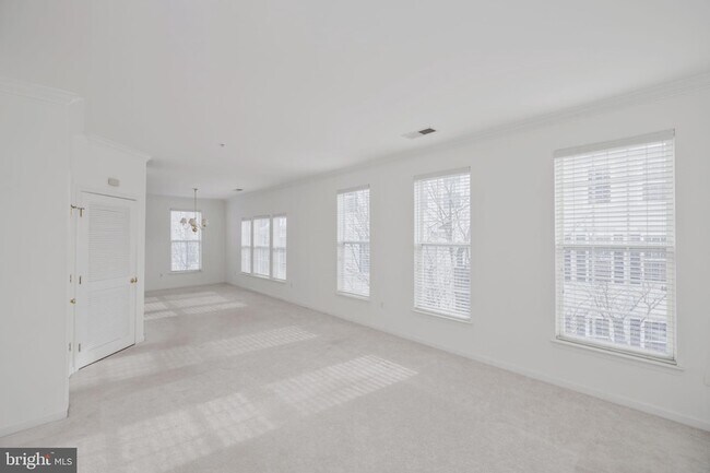 Photo - 5108 English Terrace Unidad 104