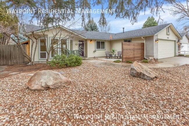 Photo - 4943 W Catalpa Dr