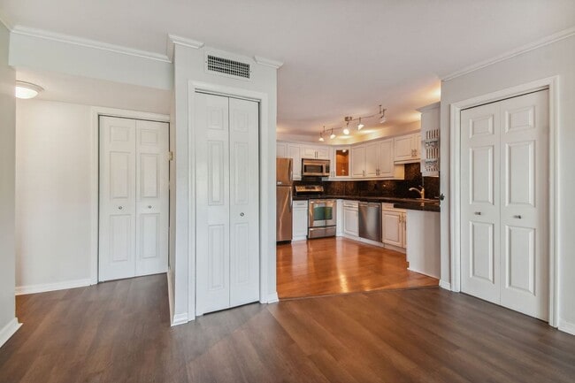 Photo - 5558 Baywater Dr