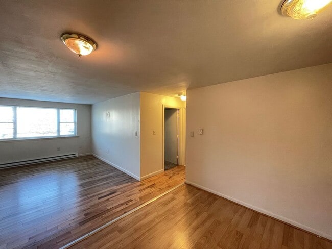 Photo - 183 Loudon Rd Unit Apartment 7