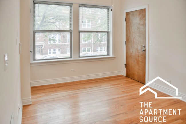 Photo - 1210 W Waveland Ave Apartamentos Unidad 1