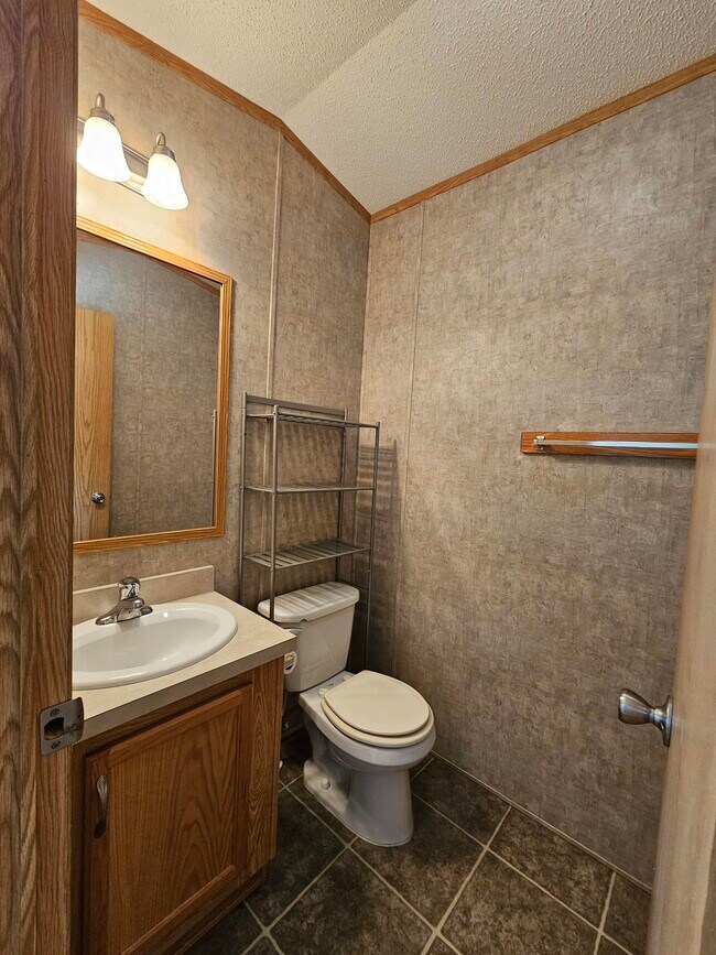 Photo - 45 Sunnyfield Dr