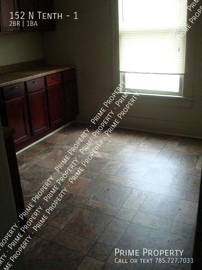 Photo - 152 N Tenth St Unit 1