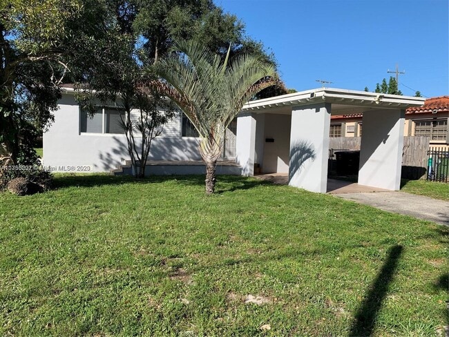 Photo - 13300 NE 10th Ave