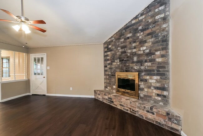 Photo - 2826 17th Ave N