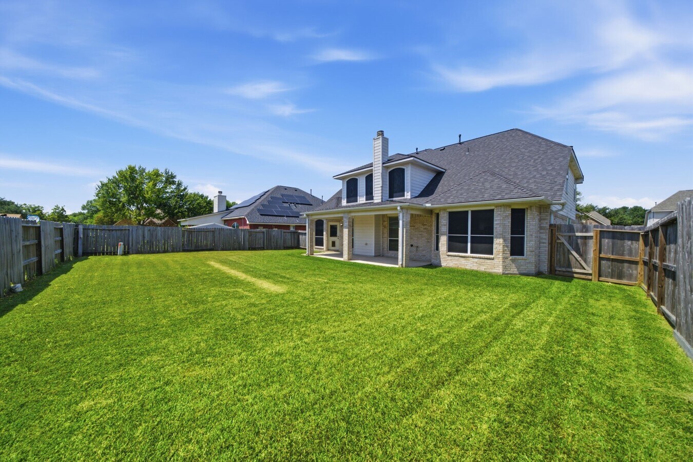 Photo - 1621 N Yellowstone Dr