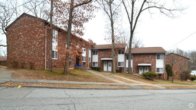 Building Photo - Norwich Apartments