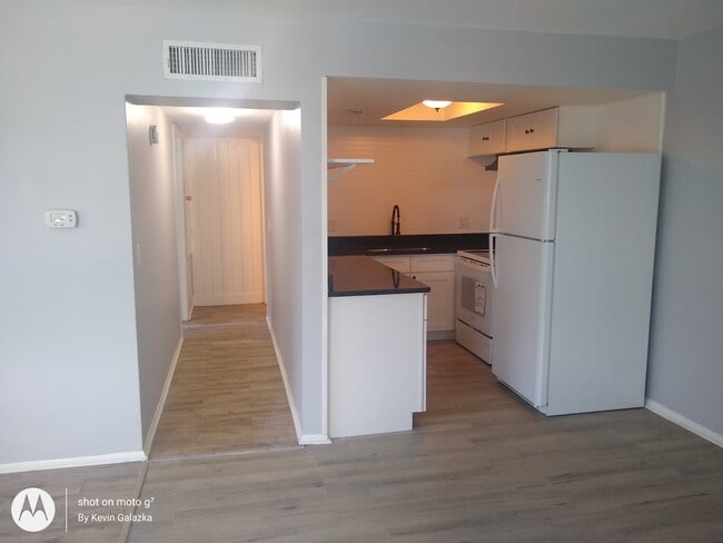 Photo - 312 Avanda Ct Unidad 11