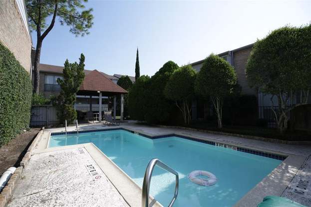 Photo - 2100 Wilcrest Dr