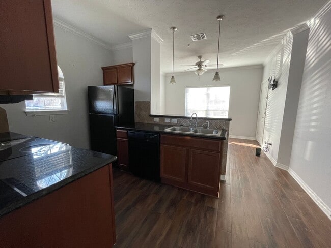 Photo - Lakeridge Townhomes - Unit 2211 Unit 2211