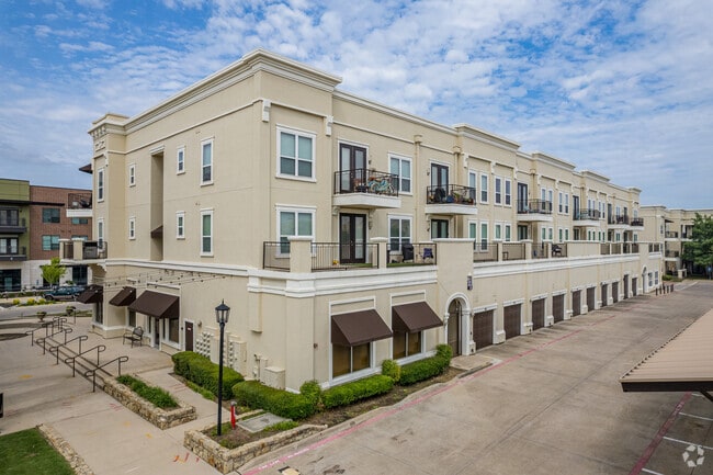 Photo - Venue at Hometown