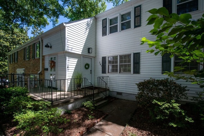 Photo - 707 Wade Ave