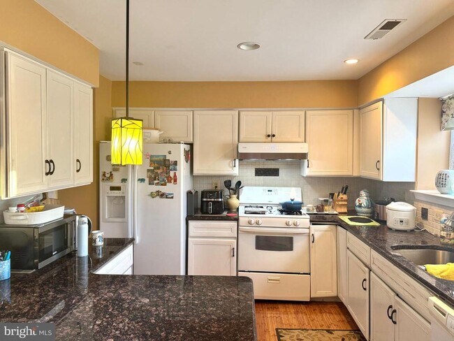 Photo - 32 Ketley Pl