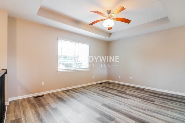 Photo - 506 Broadway St