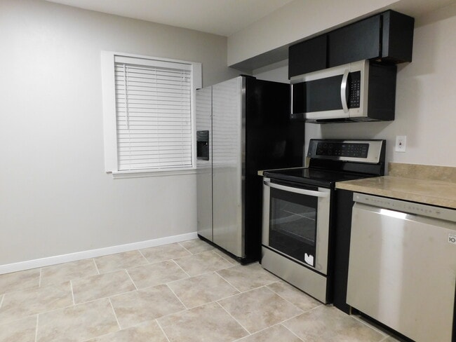 Photo - 2500 Morningside Dr