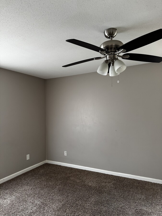 Photo - Benson Blvd Unidad 3