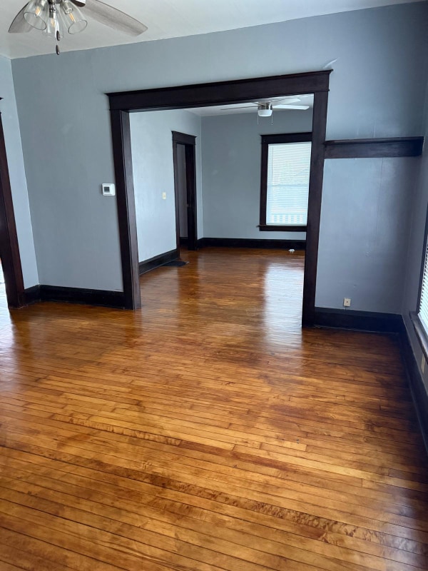 Photo - 846 Roscoe Ave