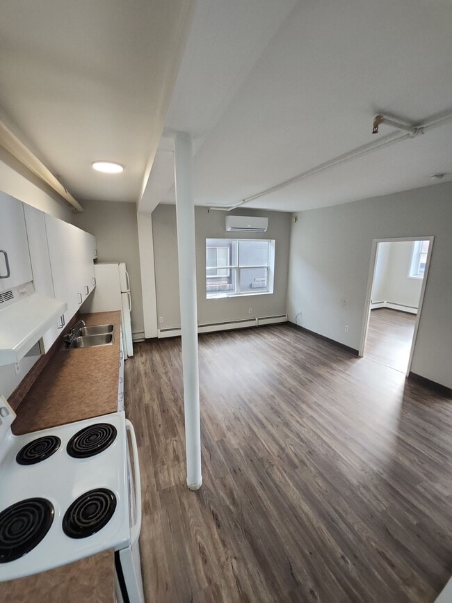 Photo - 523-523 Prince St Unit 11