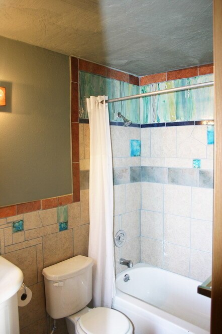 121 Lamar Ave Unit 3