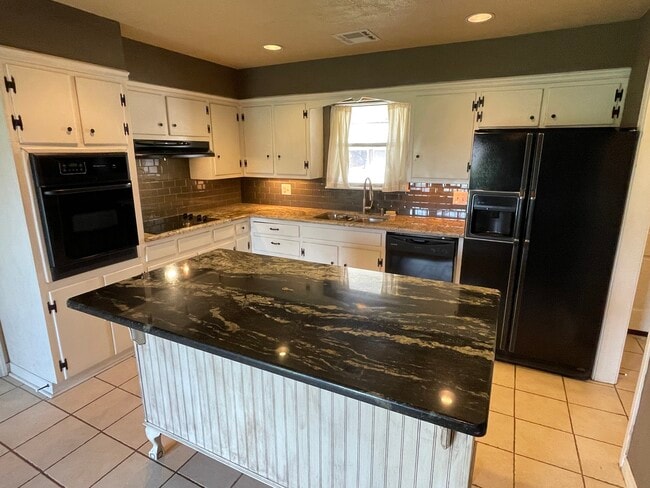 Photo - 2816 Northampton Pl