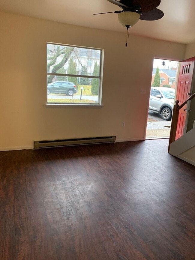 Photo - 13926-13928 Maugansville Road Unit 13928 Maugansville Road