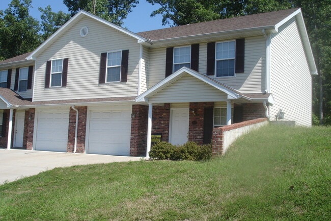 Building Photo - Kirk Hill Dr. 4901-03 Unit 4903