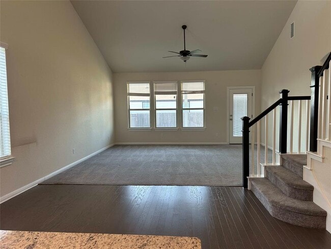 Photo - 506 Georgia Lace Trail