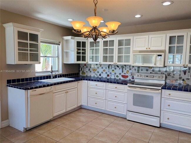 Photo - 1323 Bayshore Dr Unit 203