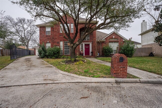 Photo - 2730 Briarloch Ln