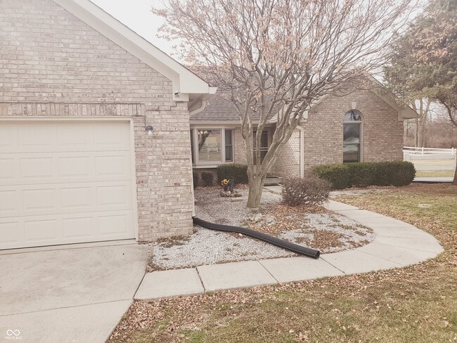 Photo - 5025 W Edwards Ave