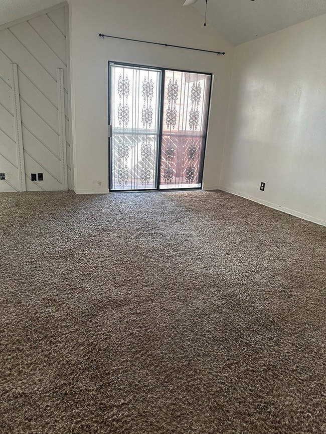 Photo - 1475 Brittany Ln