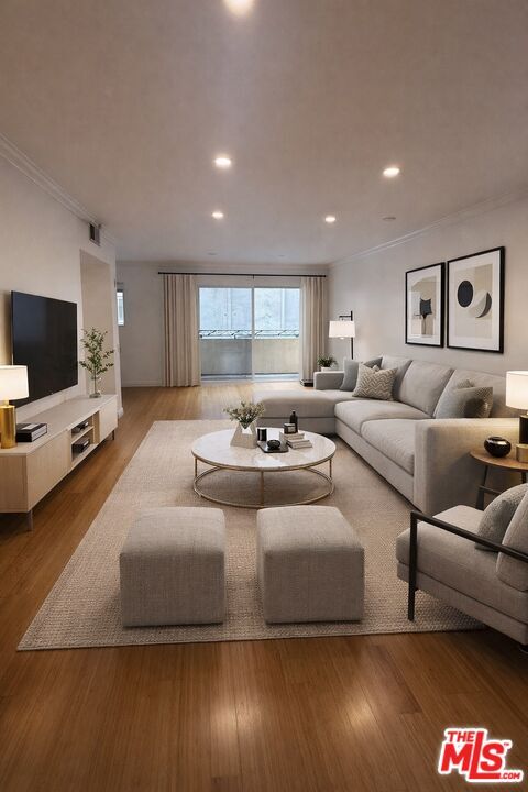 Building Photo - 1154 S Barrington Ave Unit 109