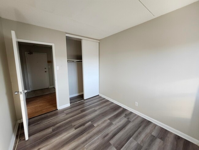 Photo - 411 Ellerdale St Unit 804