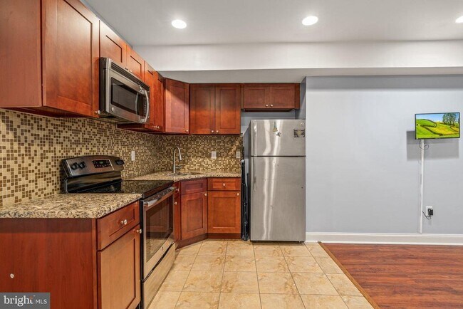 Photo - 1419 N 17th St Unidad A