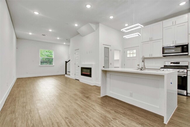 Photo - 4512 Brinkley St