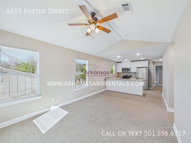 Photo - 4619 Foster St