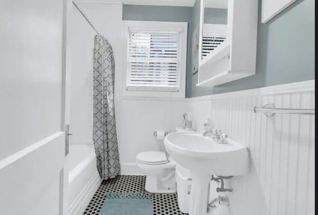 Photo - 1354 Winburn Dr