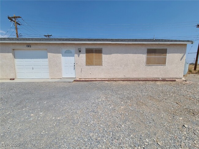 Building Photo - 1961 Haiwee St Rental